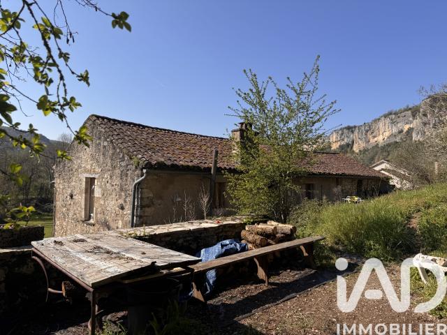 Maison vente à Cahors, Vers