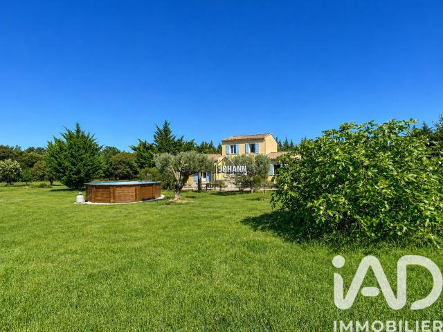 Maison vente à Carpentras, Visan