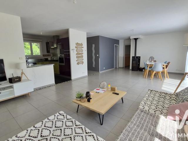 Maison vente à Bergerac, Lamothe-montravel