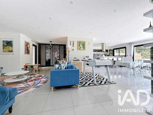 Maison vente à Nantes, La Chapelle-sur-erdre