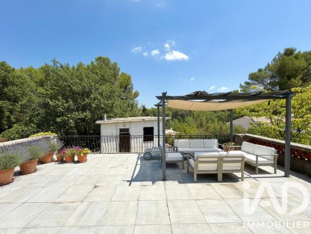 Maison vente à Aix-en-Provence, Gréasque