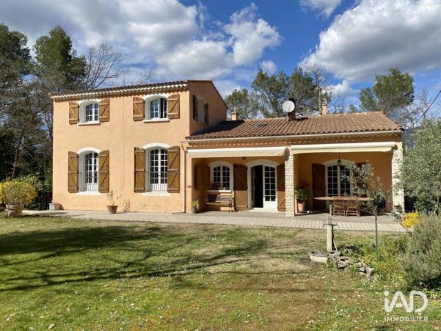 Maison vente à Aix-en-Provence, Châteauneuf-le-rouge