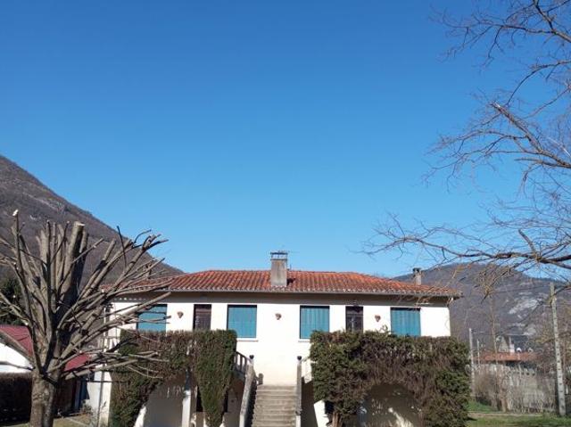 Maison vente à Bagnères-de-Bigorre, Anla