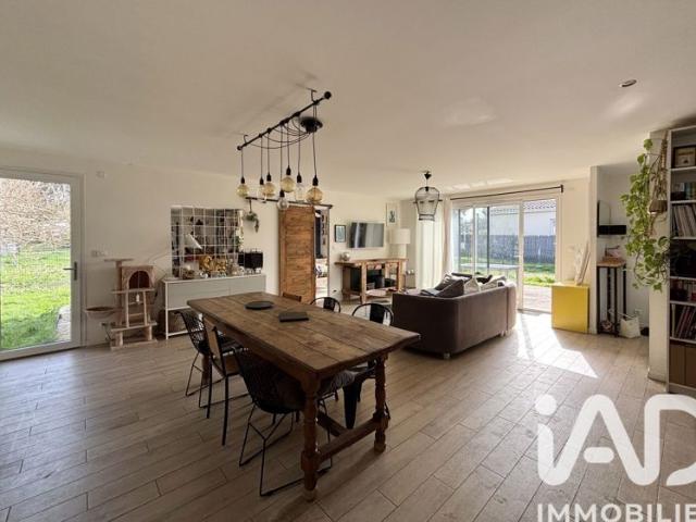 Maison vente à Saintes, La Clisse