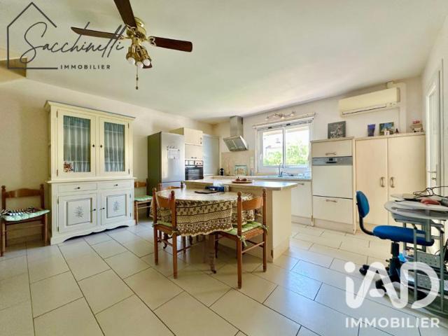 Maison vente à Arrondissement de Toulon, Six-fours-les-plages