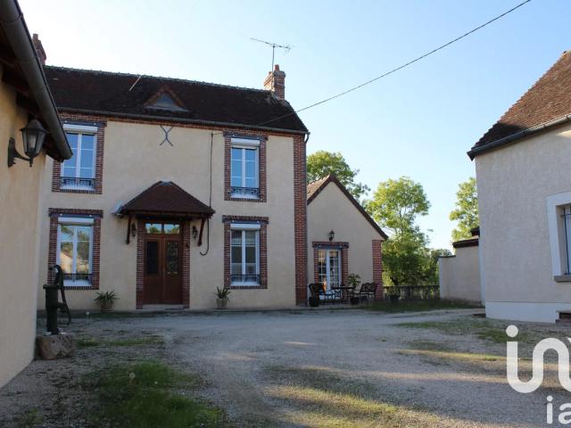 Maison vente à Sens, Champlay
