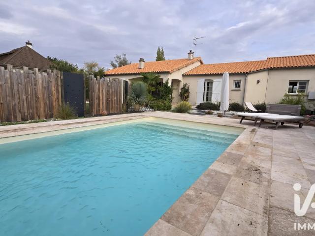 Maison vente à Prés du Moulin, Aiffres