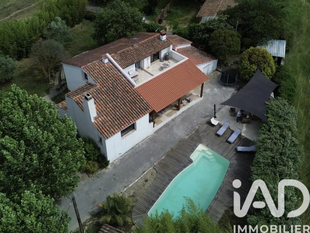 Maison vente à Arrondissement de Toulon, Le Beausset