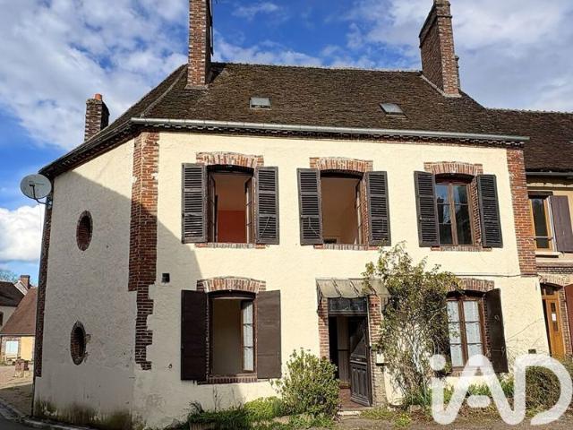 Maison vente à Auxerre, Villefranche
