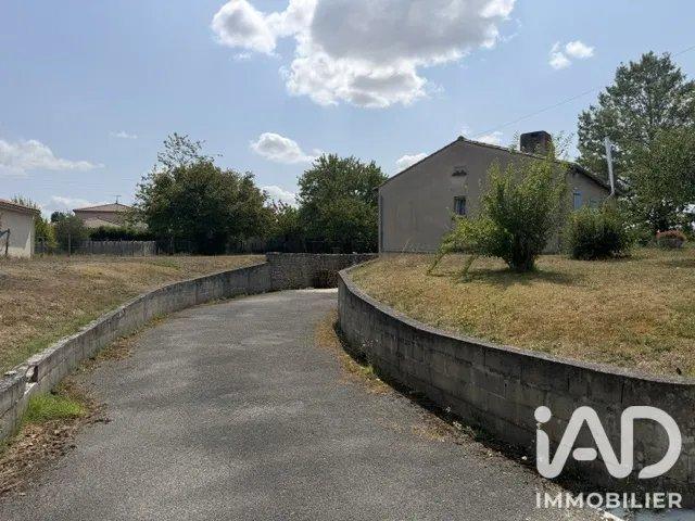 Maison vente à Cognac, Barbezieux-saint-hilaire