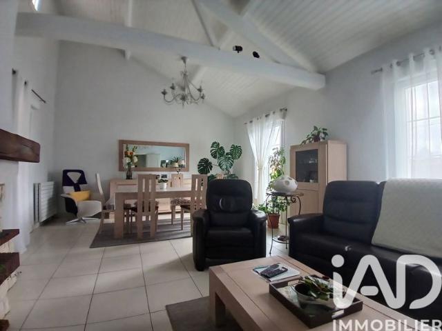 Maison vente à Bressuire, Mauléon