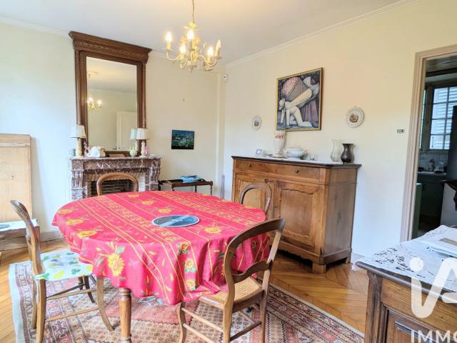Maison vente à Saint-Germain-en-Laye, Maule
