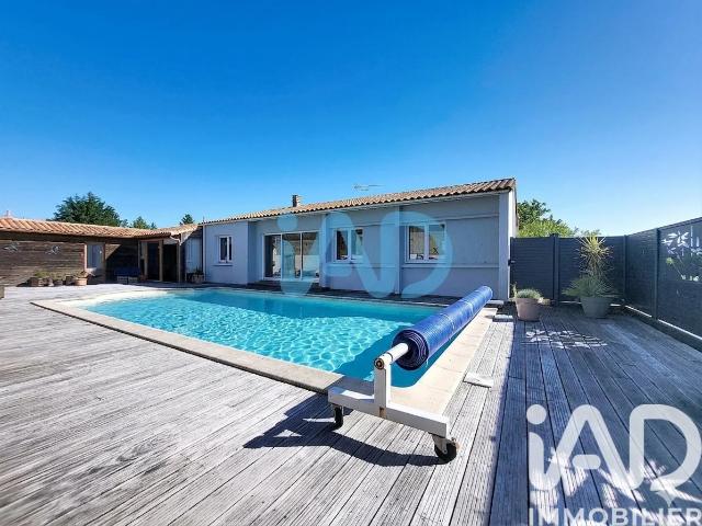 Maison vente à Champbertrand, Villiers-en-Plaine