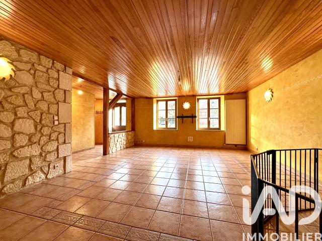 Maison vente à Sarrebourg-Château-Salins, Saint-quirin