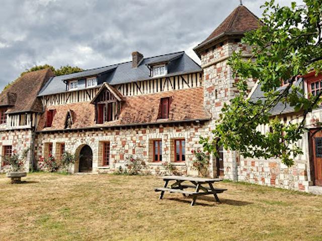 Château vente à Bernay, Ecaquelon