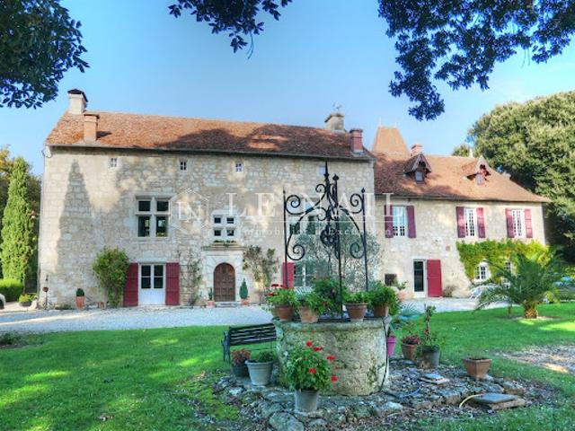 Château vente à Agen