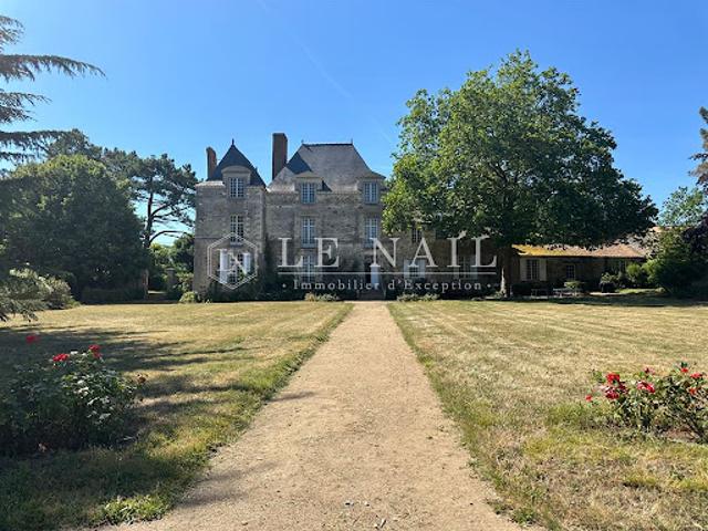 Château vente à Nantes, Le Loroux-bottereau
