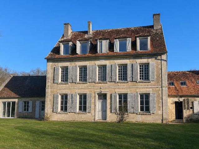 Château vente à Les Gatines, Saint-Vérain