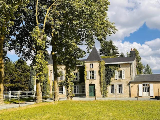 Château vente à France métropolitaine, Pouzauges