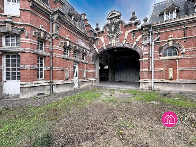 Château vente à Valenciennes, Vieux-condé