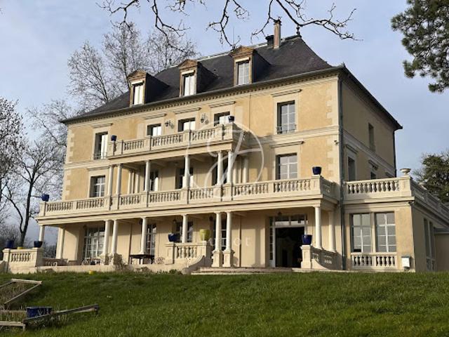 Château vente à Sens