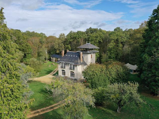 Château vente à Auxerre, Saint-sauveur-en-puisaye