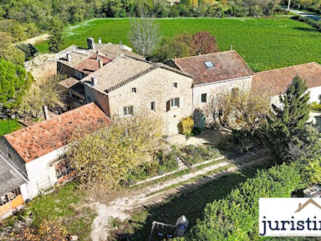 Maison vente à Carpentras, Travaillan