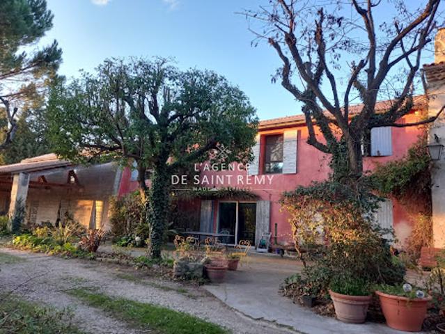 Ferme vente à Arles, Graveson