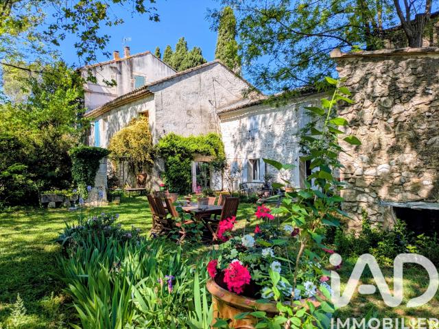 Maison vente à Arles, Orgon