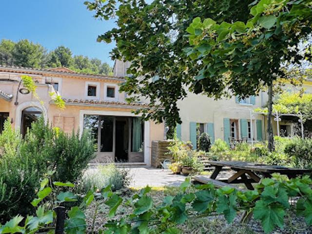 Maison vente à Carpentras, Le Beaucet