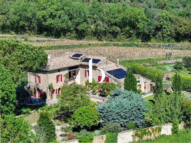 Ferme vente à Goudargues, Gard