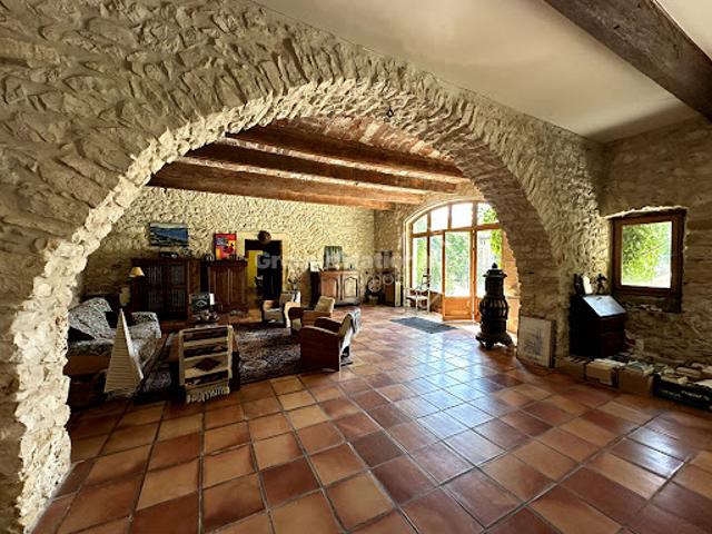 Ferme vente à Nîmes, Saint-geniès-de-malgoirès