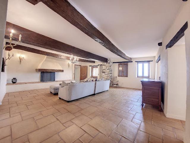 Ferme vente à Céret, Montbolo