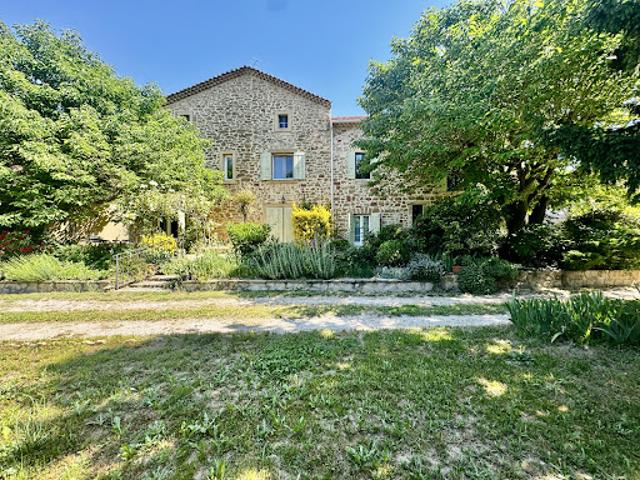 Maison vente à Carpentras, Travaillan