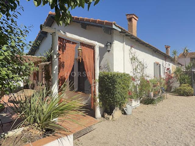Ferme vente à Vauvert, Gard