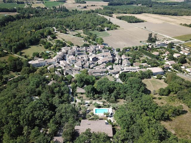 Ferme vente à La Manche, Montélimar