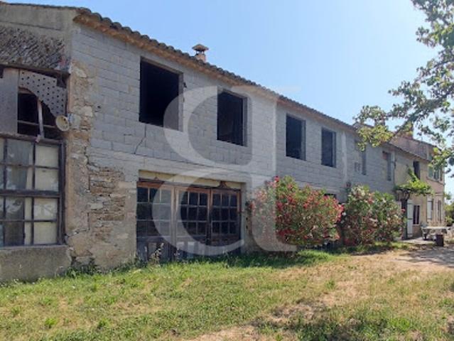 Ferme vente à Carpentras, Visan