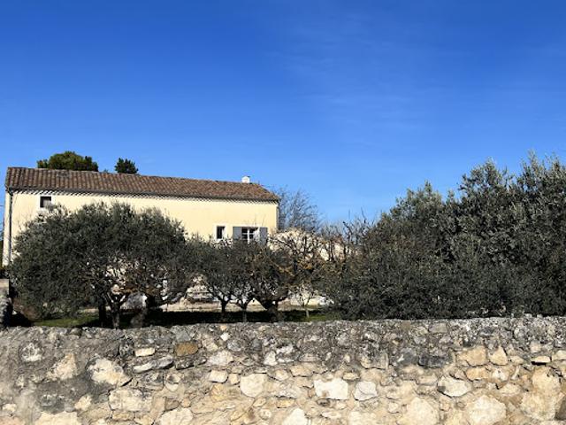 Ferme vente à Carpentras, Pernes-les-fontaines
