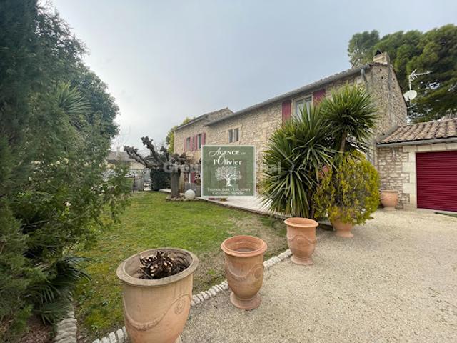 Ferme vente à Arles, Tarascon