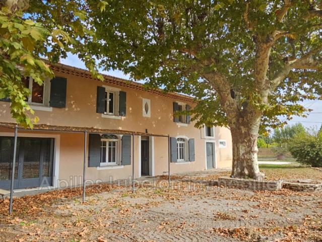 Maison vente à Arles, Mollégès