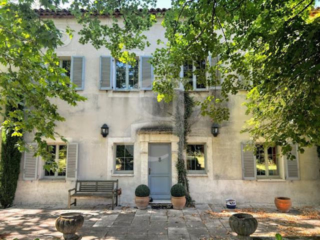 Ferme vente à Avignon, Caumont-sur-durance