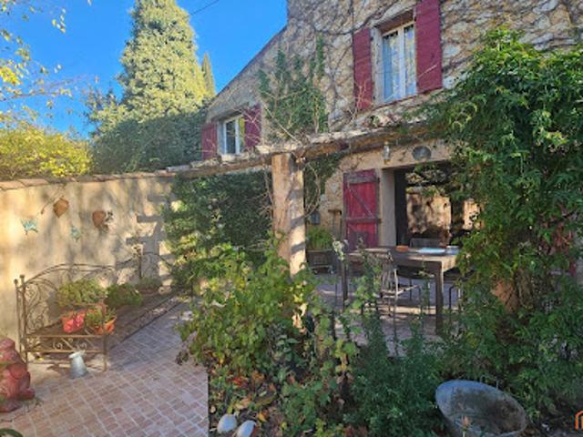 Ferme vente à Brignoles, Villecroze