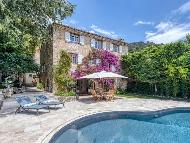 Maison vente à Grasse, Cabris