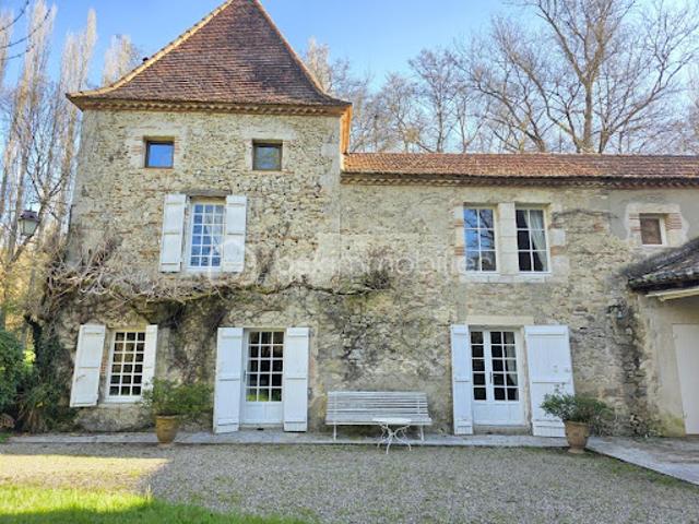 Ferme vente à Agen, Bazens