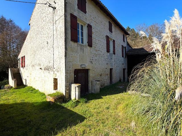 Ferme vente à Saint-Jean-d'Angély, Taillebourg