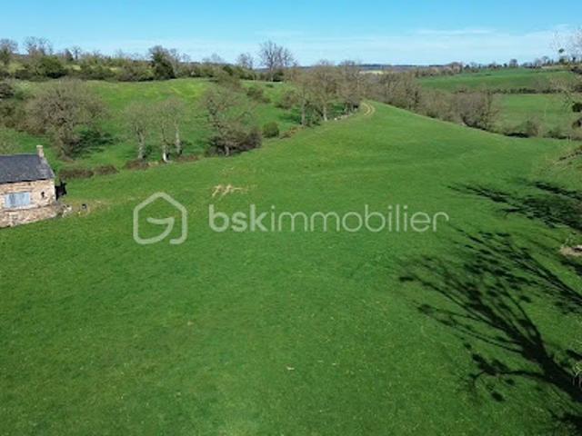 Ferme vente à Le Buisson, Saint-Calais-du-Désert