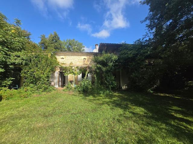 Ferme vente à Lesparre-Médoc, Lesparre-médoc