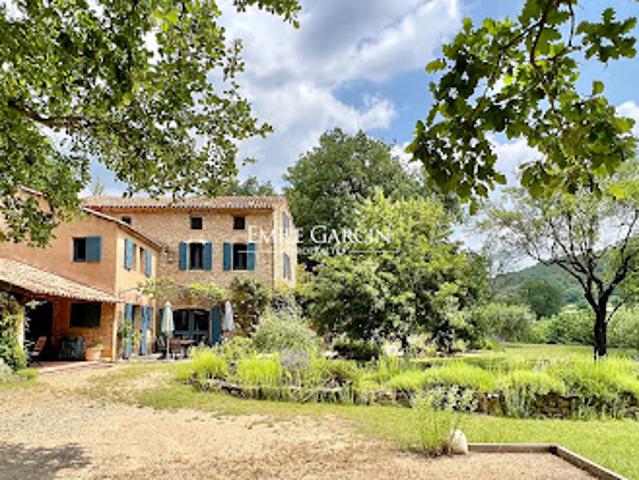 Ferme vente à La Tour-d'Aigues, Vaucluse