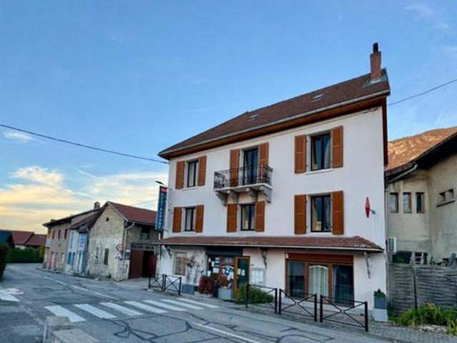 Local Commercial vente à Chambéry, Serrières-en-chautagne
