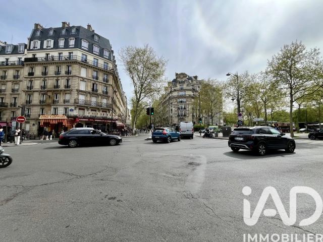 Garage vente à Paris, Île-de-France